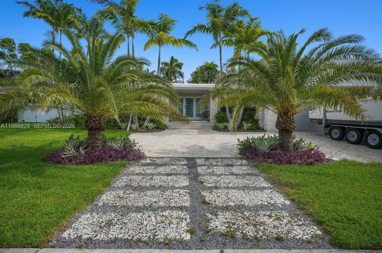 1050 Jefferson St, Hollywood, FL 33019 Photo