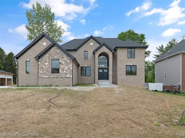 5245 BUELL Drive, Commerce Twp, MI 48382