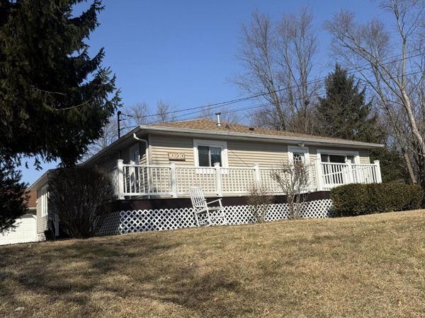 10920 Thielen Street, St. John, IN 46373