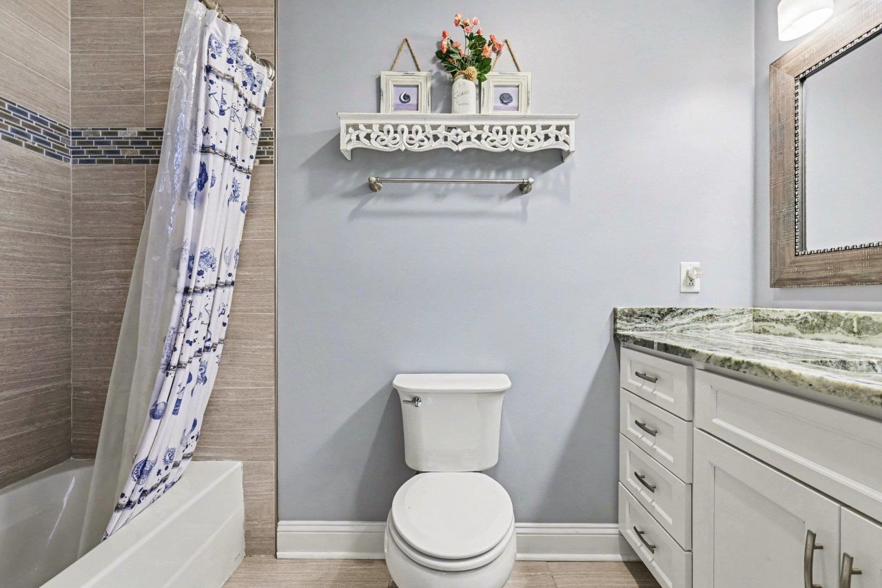 6001-1544 S Kings Hwy. Photo 22