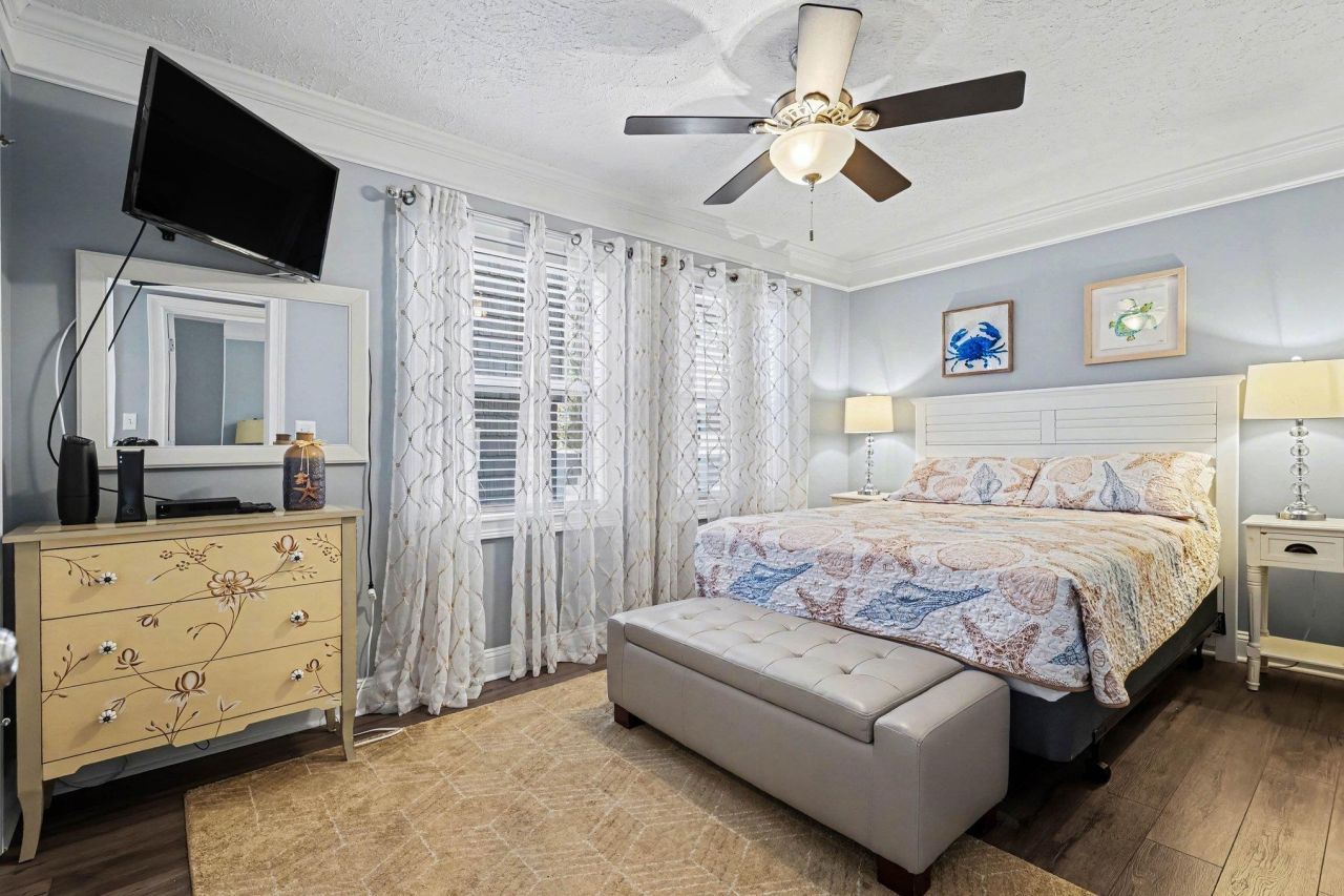 6001-1544 S Kings Hwy. Photo 8