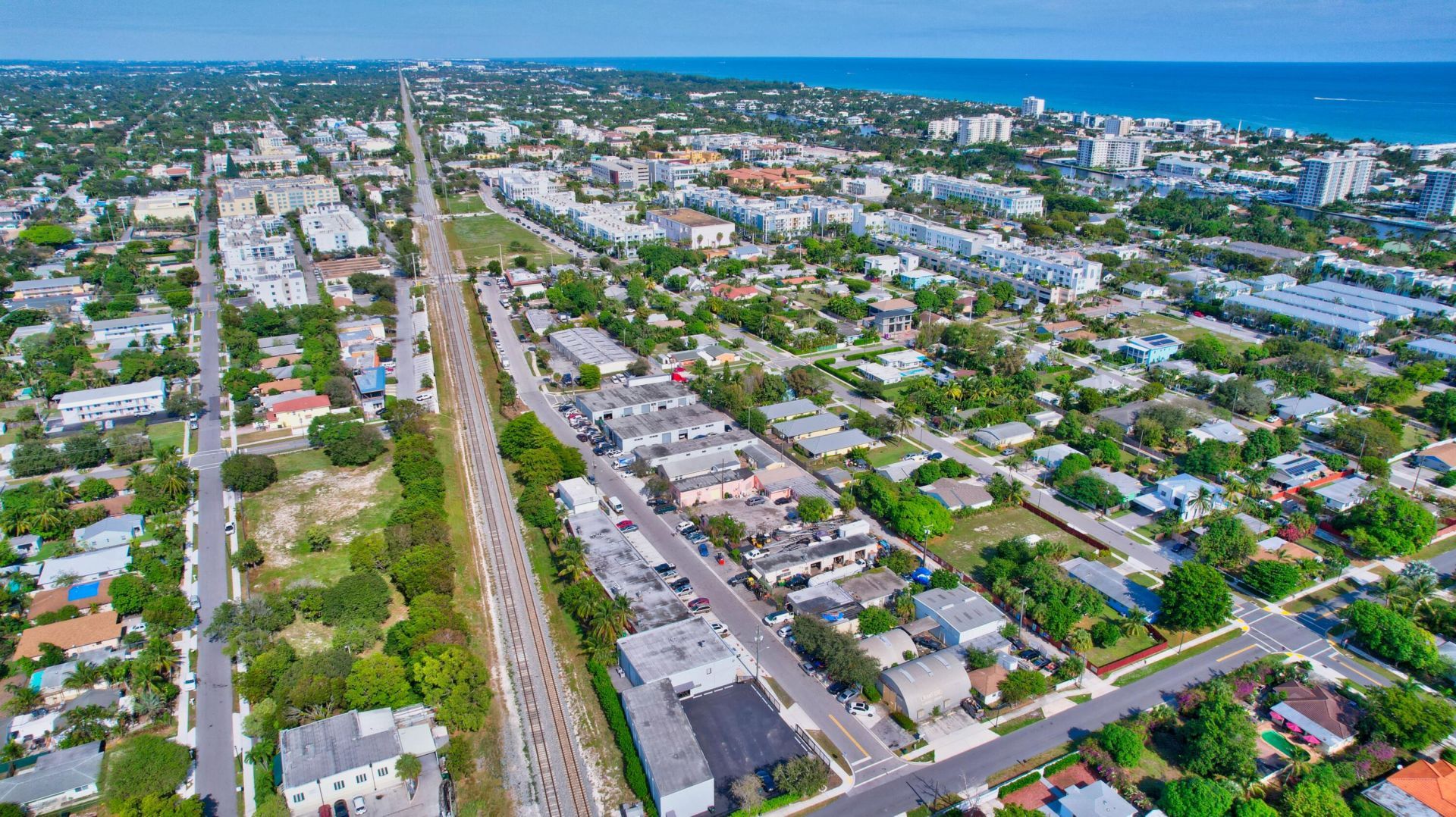 369 SE 2nd Avenue, Delray Beach, FL 33483 Photo