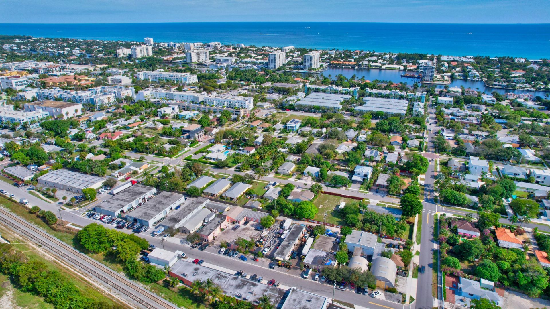 369 SE 2nd Avenue, Delray Beach, FL 33483 Photo