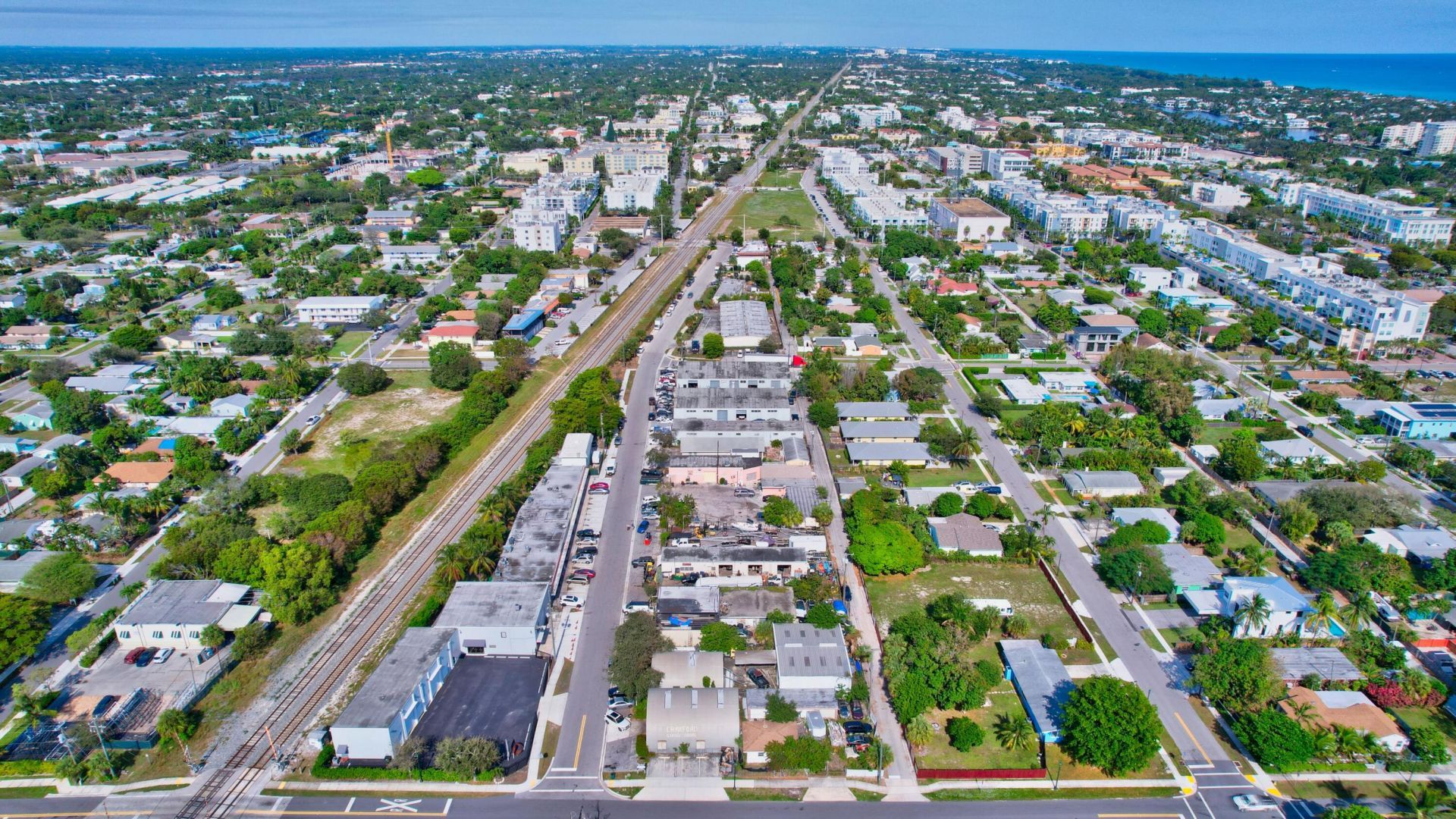 369 SE 2nd Avenue, Delray Beach, FL 33483 Photo