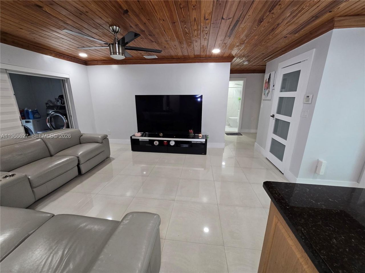 19261 SW 118th Ct, Miami, FL 33177 Photo