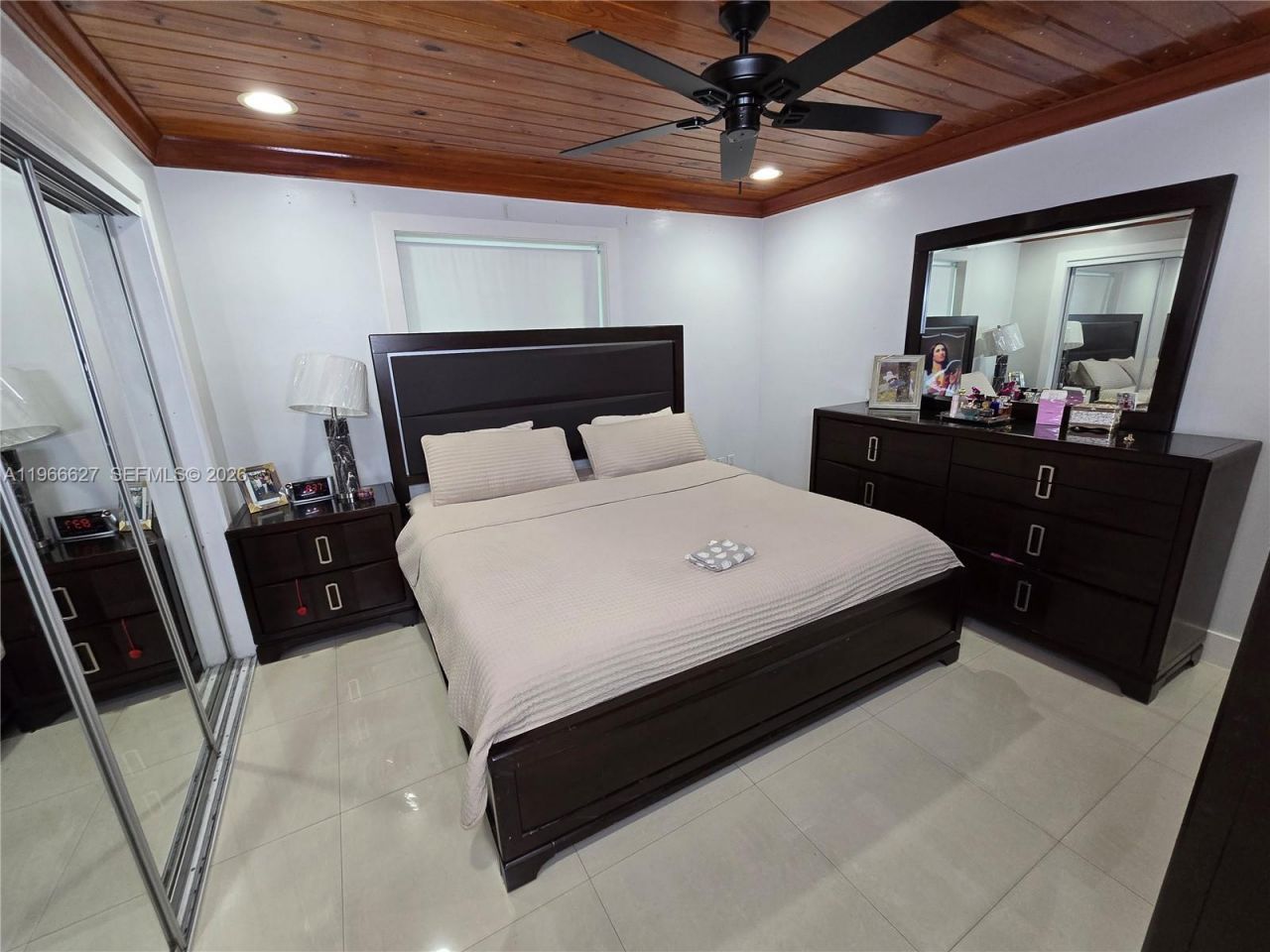 19261 SW 118th Ct, Miami, FL 33177 Photo