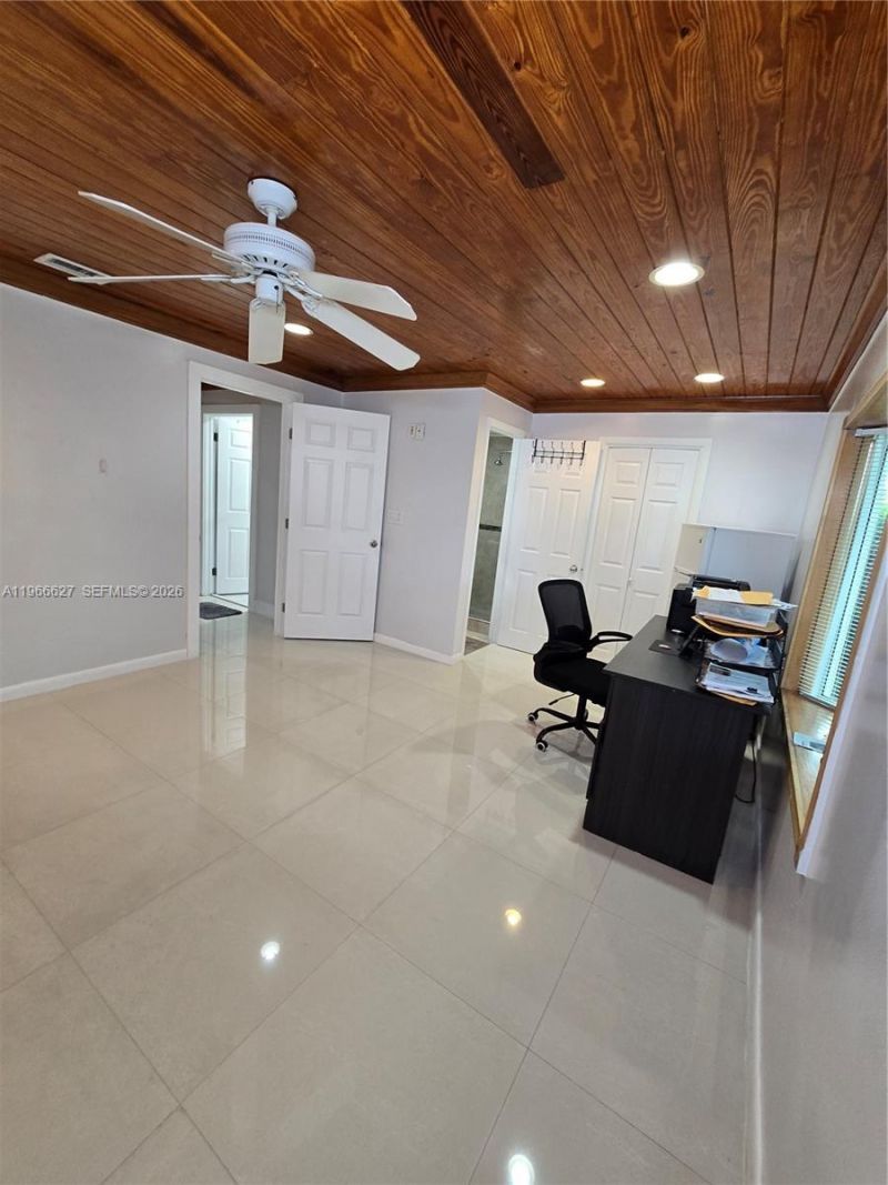 19261 SW 118th Ct, Miami, FL 33177 Photo