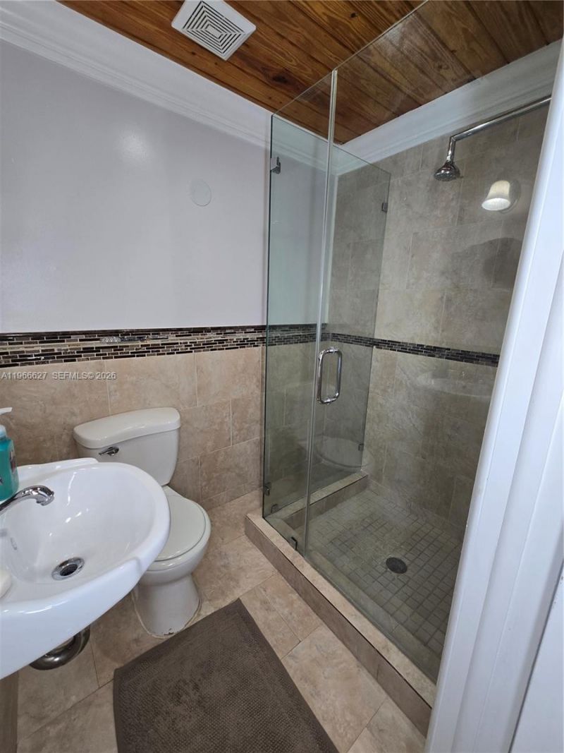 19261 SW 118th Ct, Miami, FL 33177 Photo