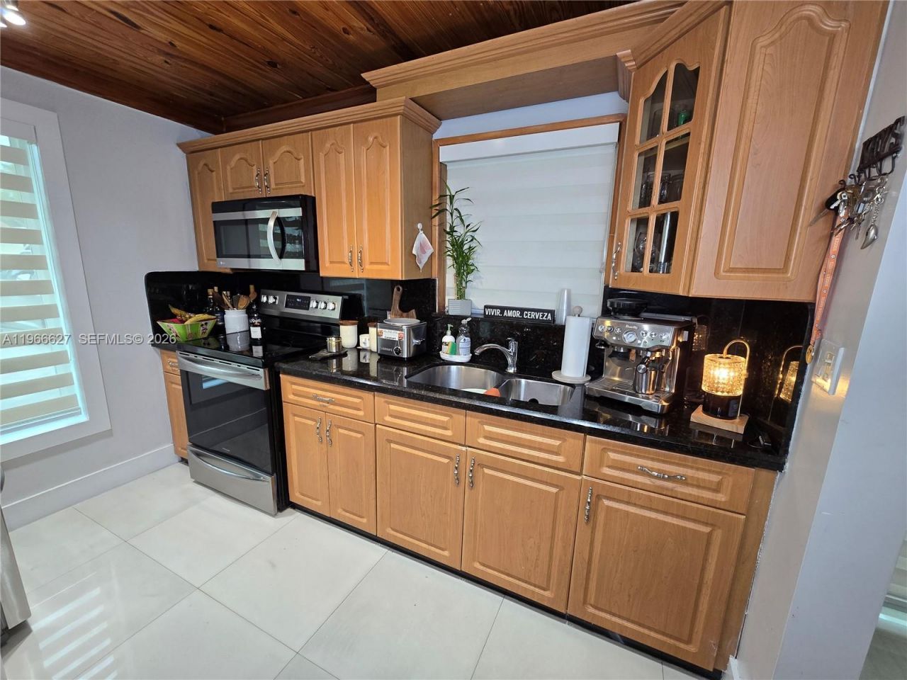 19261 SW 118th Ct, Miami, FL 33177 Photo