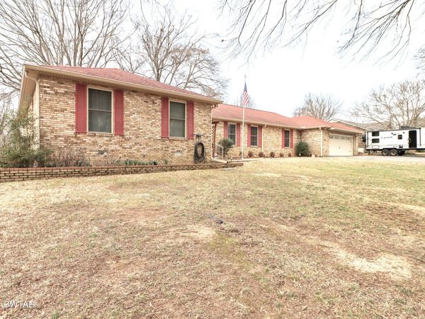 1603 Westlake Avenue, Dyersburg, TN 38024