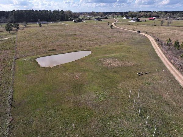 238 Log Cabin Rd, Longville, LA 70652