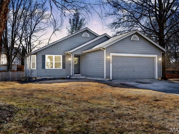 1527 Brittany Cove Cove, Cottleville, MO 63304