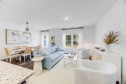 281 Agrarian Avenue photo 4