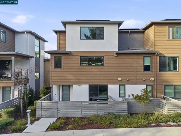 156 156 Pioneer Ave, Walnut Creek, CA 94597