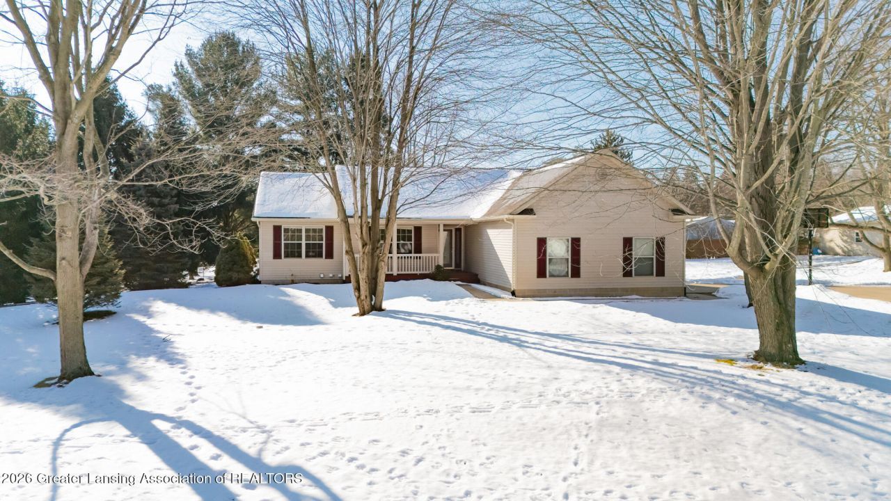 10125 Redbud Drive, Haslett, MI 48840 Main Photo