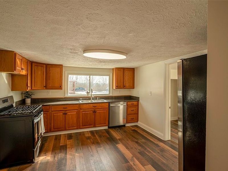 202 Cleveland Avenue E, Warren, OH 44483 Photo 10