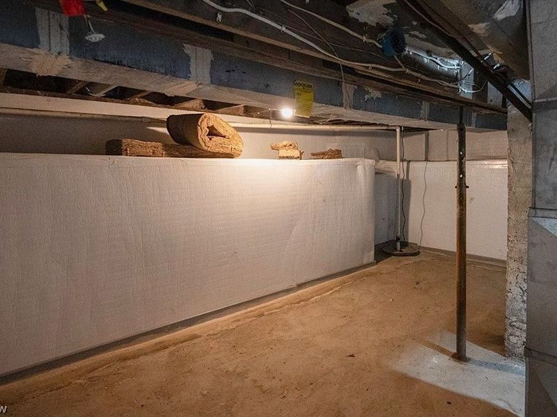 202 Cleveland Avenue E, Warren, OH 44483 Photo 24