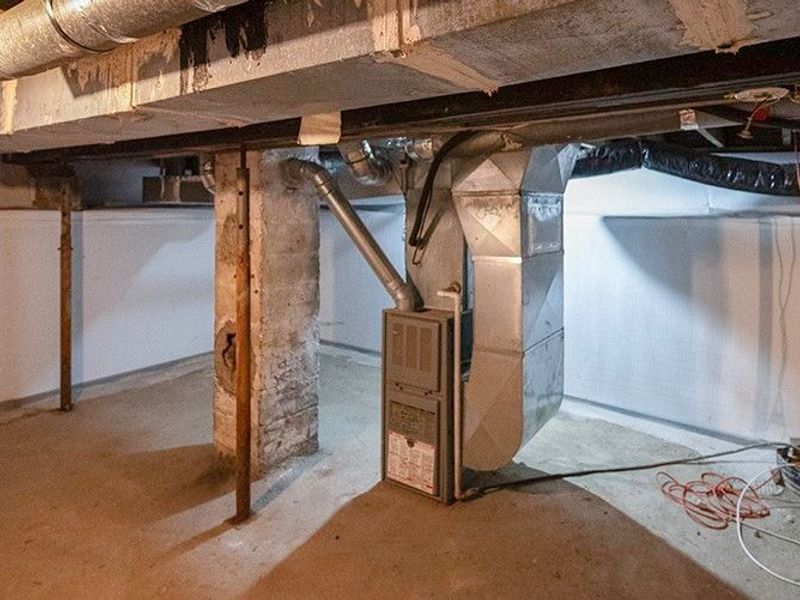 202 Cleveland Avenue E, Warren, OH 44483 Photo 25