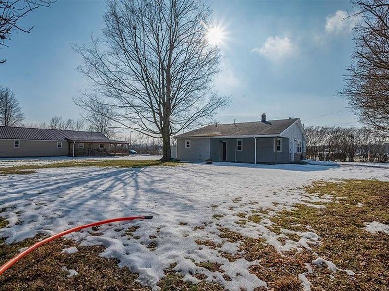 202 Cleveland Avenue E, Warren, OH 44483 Photo 3