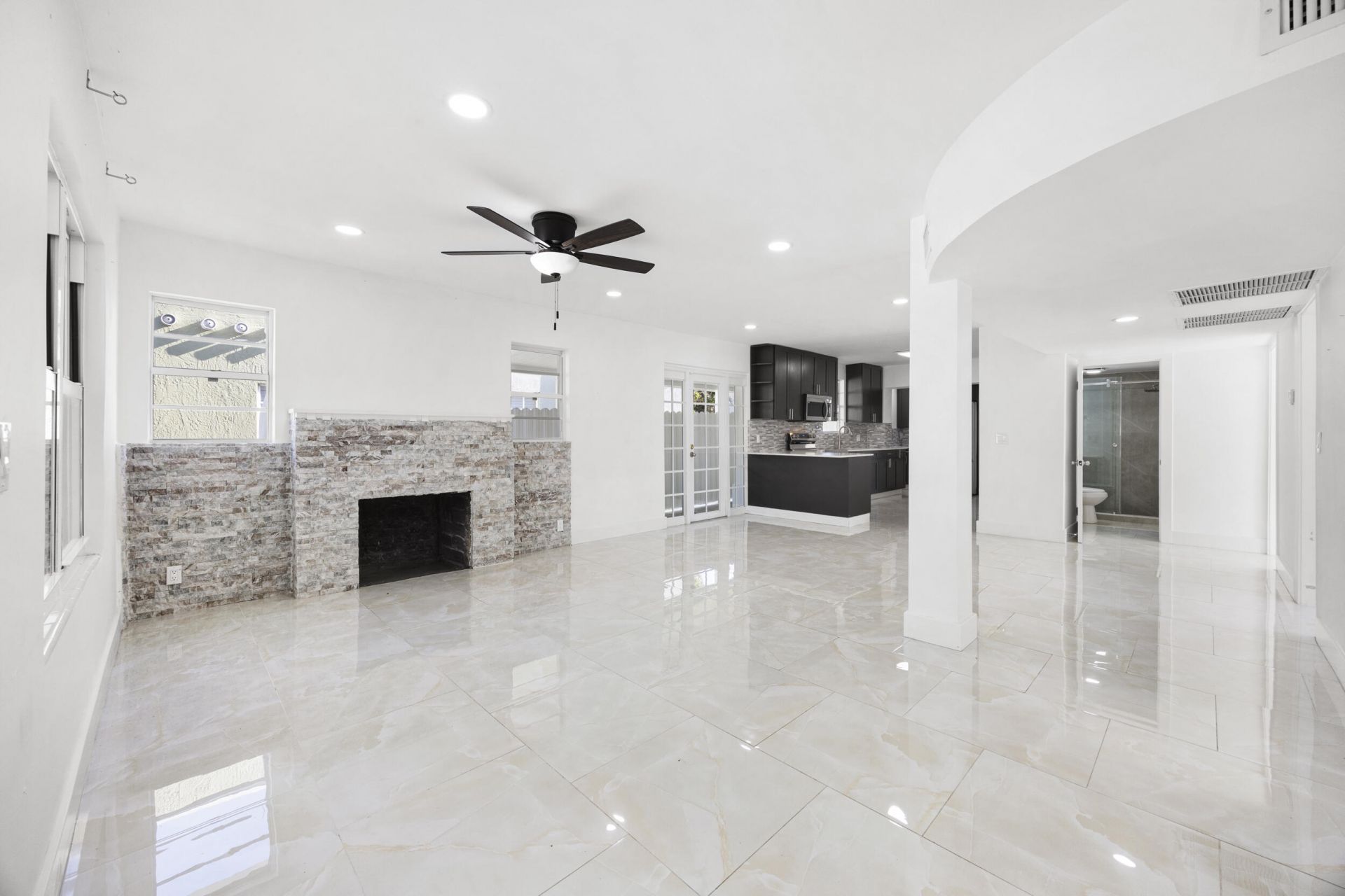 4324 Garden Avenue, West Palm Beach, FL 33405 Photo