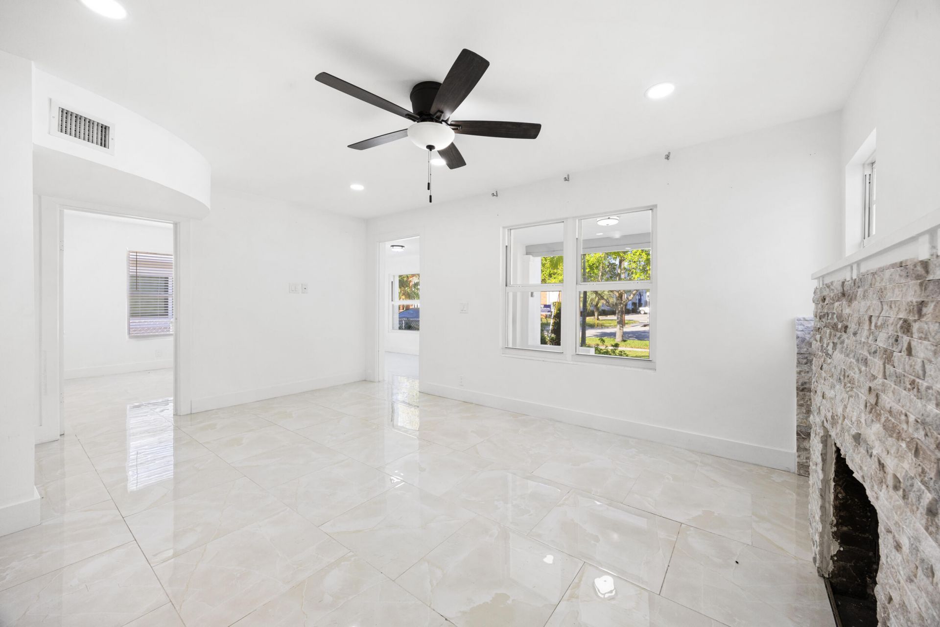 4324 Garden Avenue, West Palm Beach, FL 33405 Photo