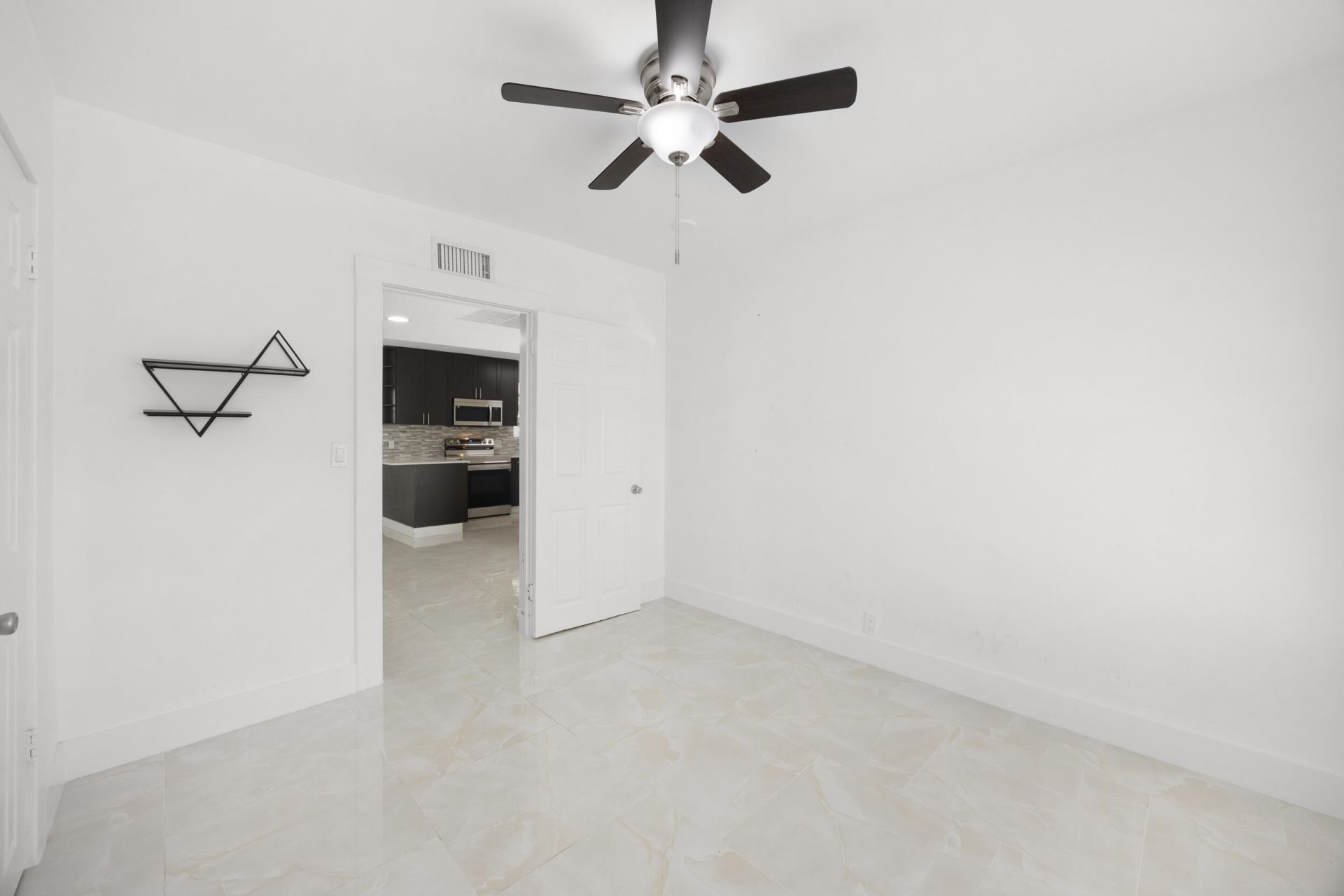 4324 Garden Avenue, West Palm Beach, FL 33405 Photo