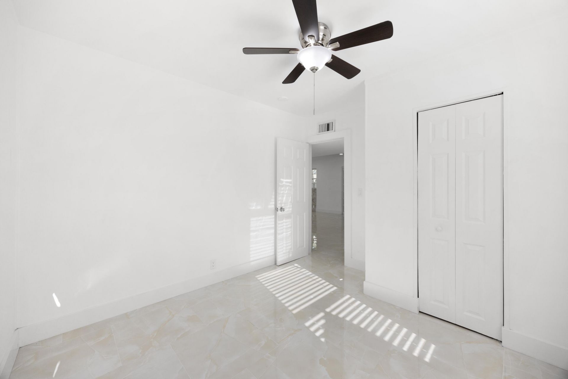 4324 Garden Avenue, West Palm Beach, FL 33405 Photo