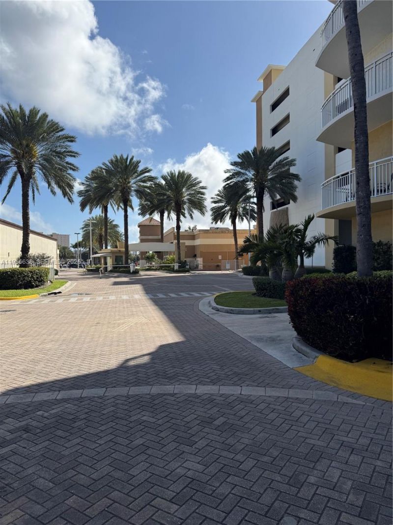 1755 E Hallandale Beach Blvd, Unit 2505E, Hallandale Beach, FL 33009 Photo