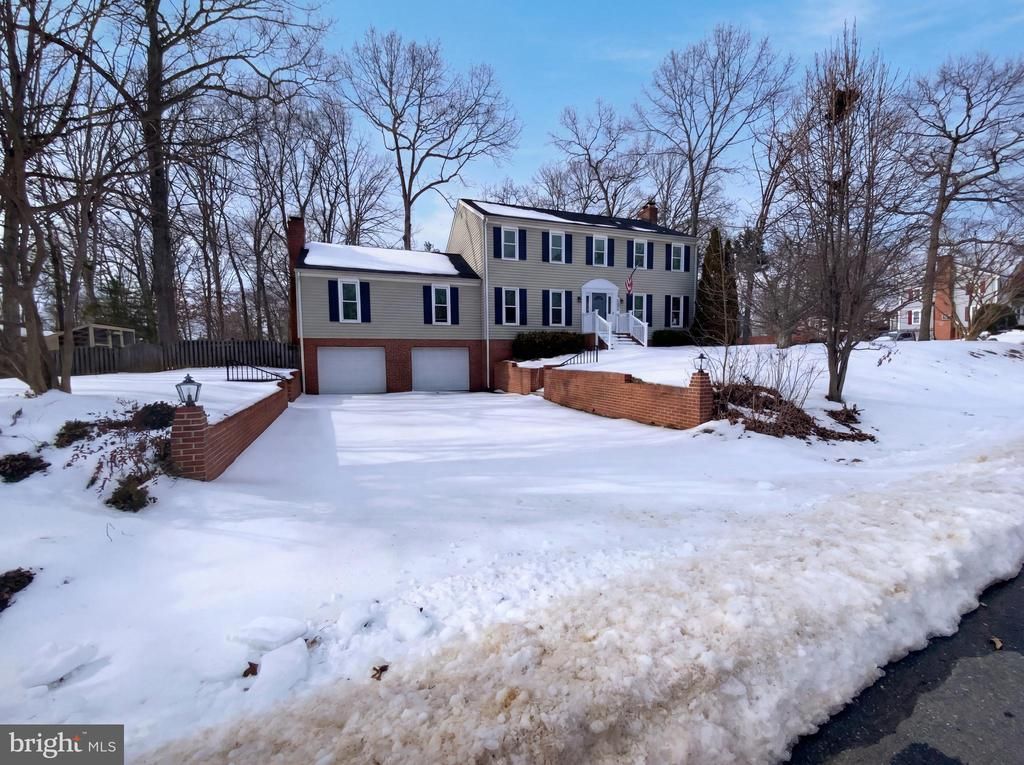 502 Collingwood Drive, Fredericksburg, VA 22405 Main Photo