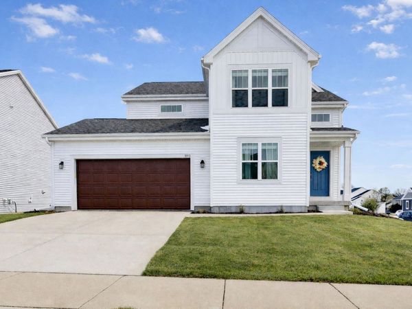 993 Clover Lane, DeForest, WI 53532