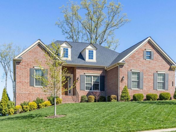 305 Redding Ct, Nolensville, TN 37135