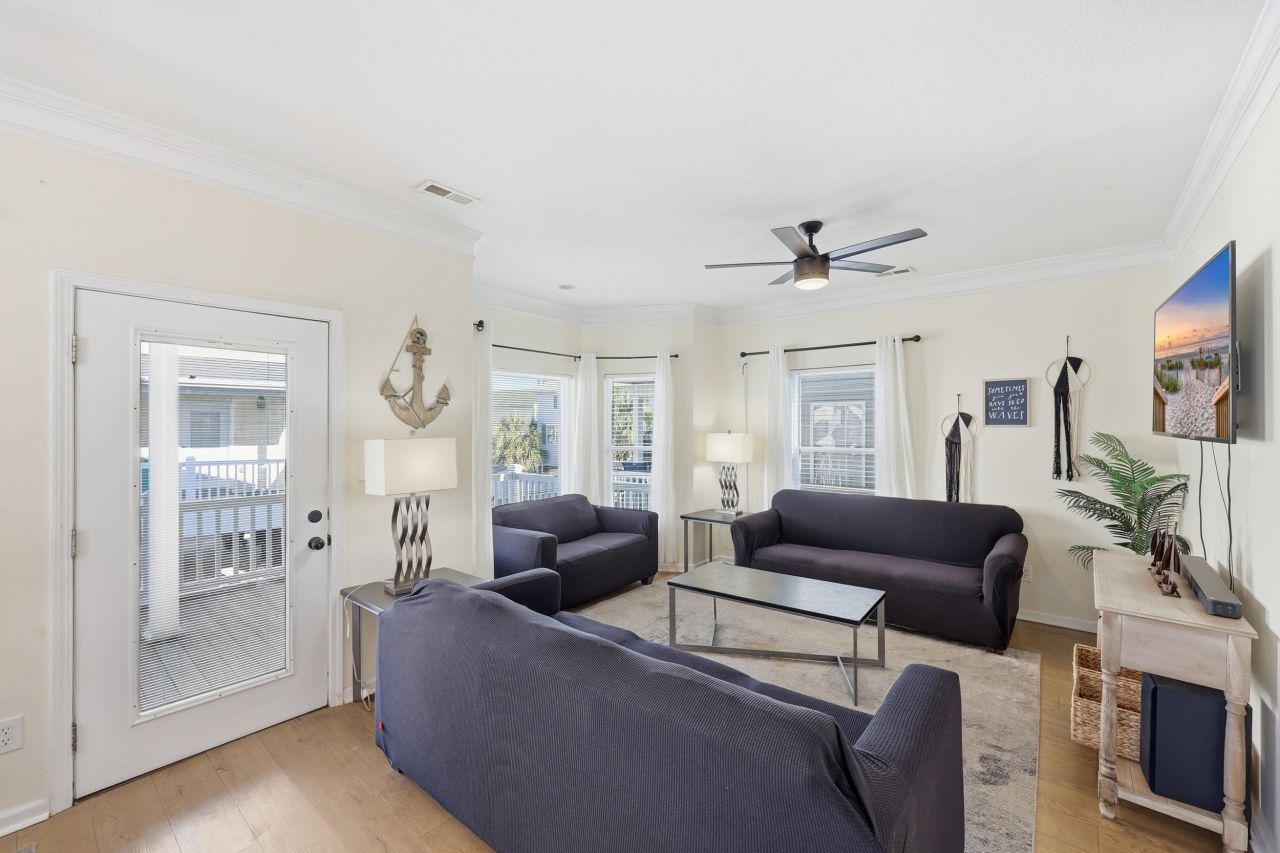 6001-1020 South Kings Hwy. Photo 11