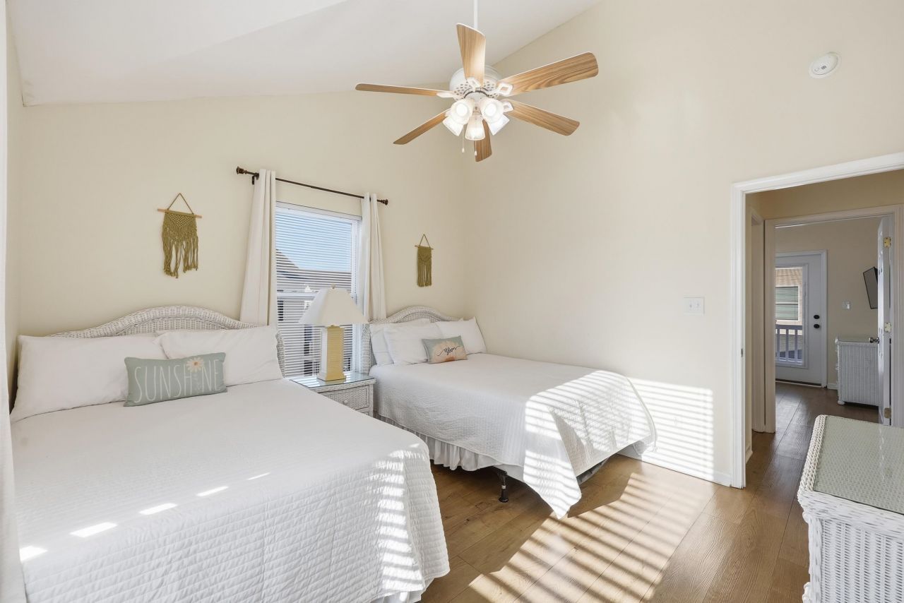 6001-1020 South Kings Hwy. Photo 19