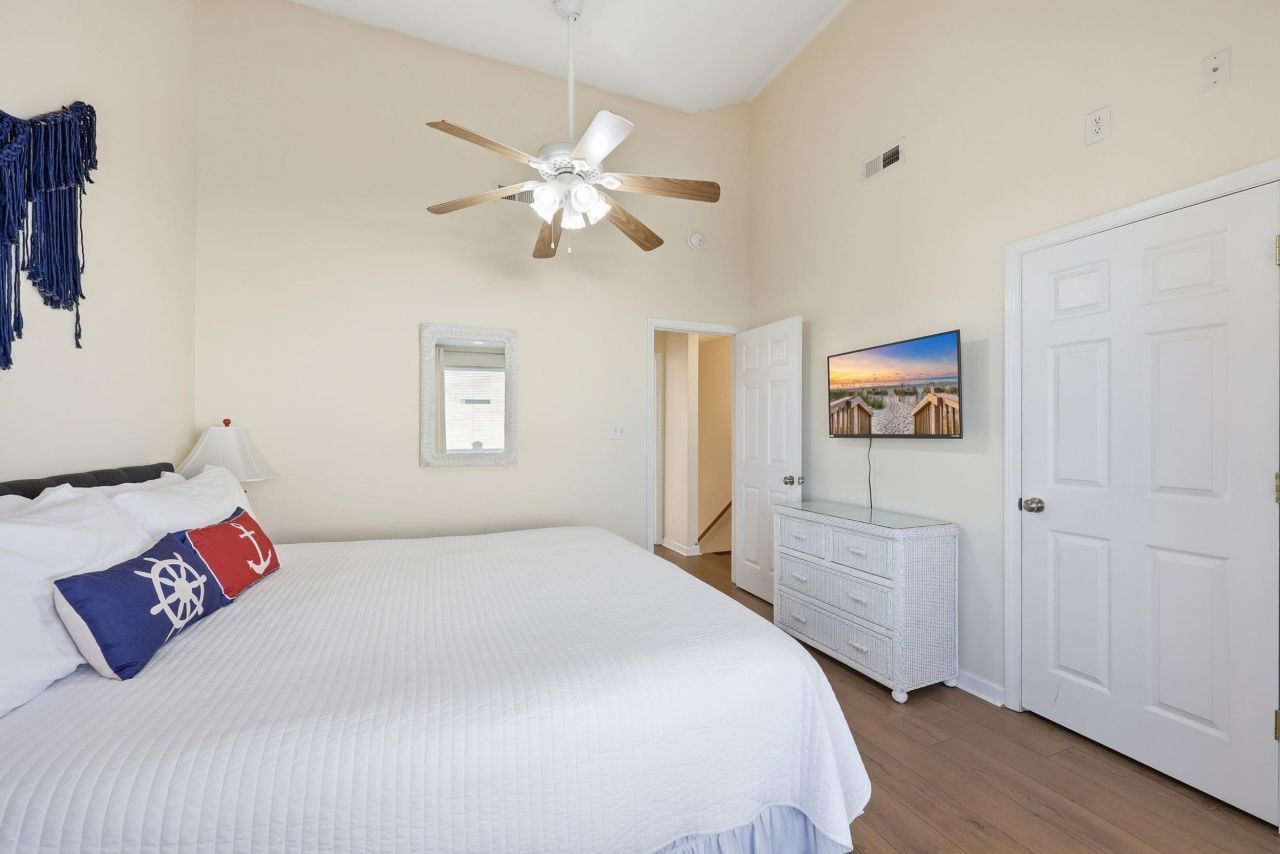 6001-1020 South Kings Hwy. Photo 24