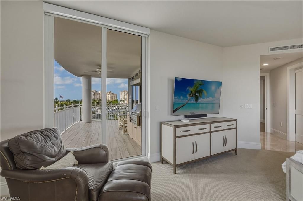 13665 Vanderbilt Dr, Unit 501, Naples, FL 34110 Photo