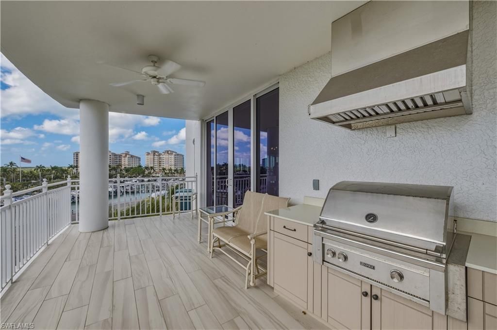13665 Vanderbilt Dr, Unit 501, Naples, FL 34110 Photo