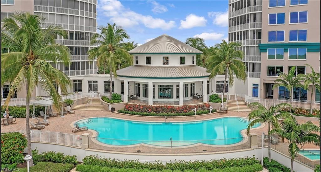 13665 Vanderbilt Dr, Unit 501, Naples, FL 34110 Photo