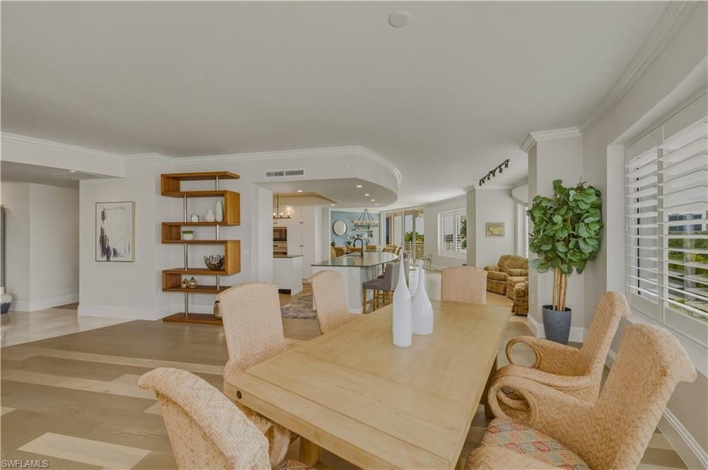 13665 Vanderbilt Dr, Unit 501, Naples, FL 34110 Photo