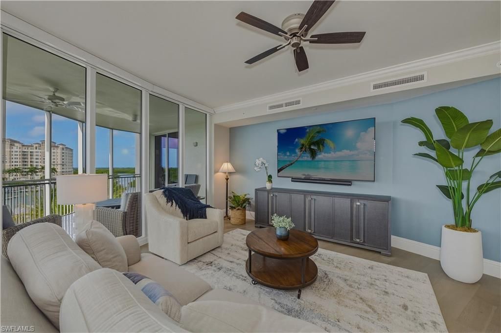 13665 Vanderbilt Dr, Unit 501, Naples, FL 34110 Photo