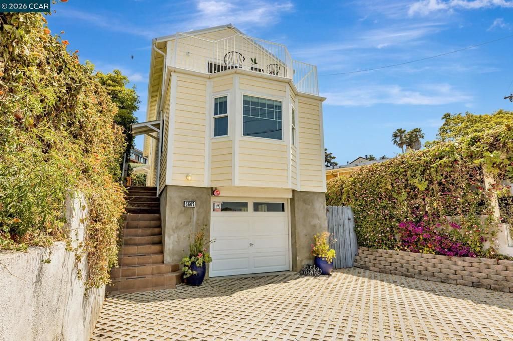 6607 6607 Cutting Blvd, El Cerrito, CA 94530 Main Photo