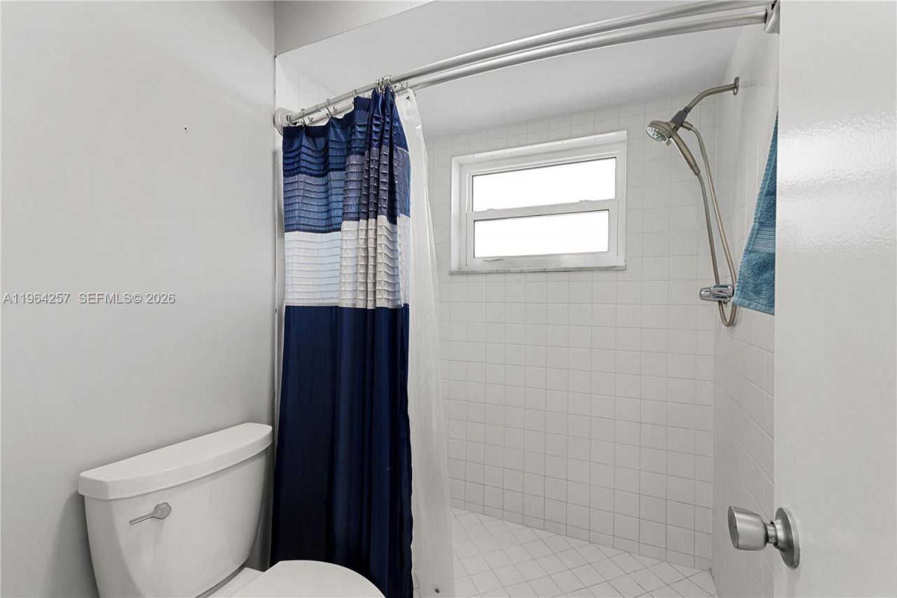 12126 NW 32nd Pl, Coral Springs, FL 33065 Photo