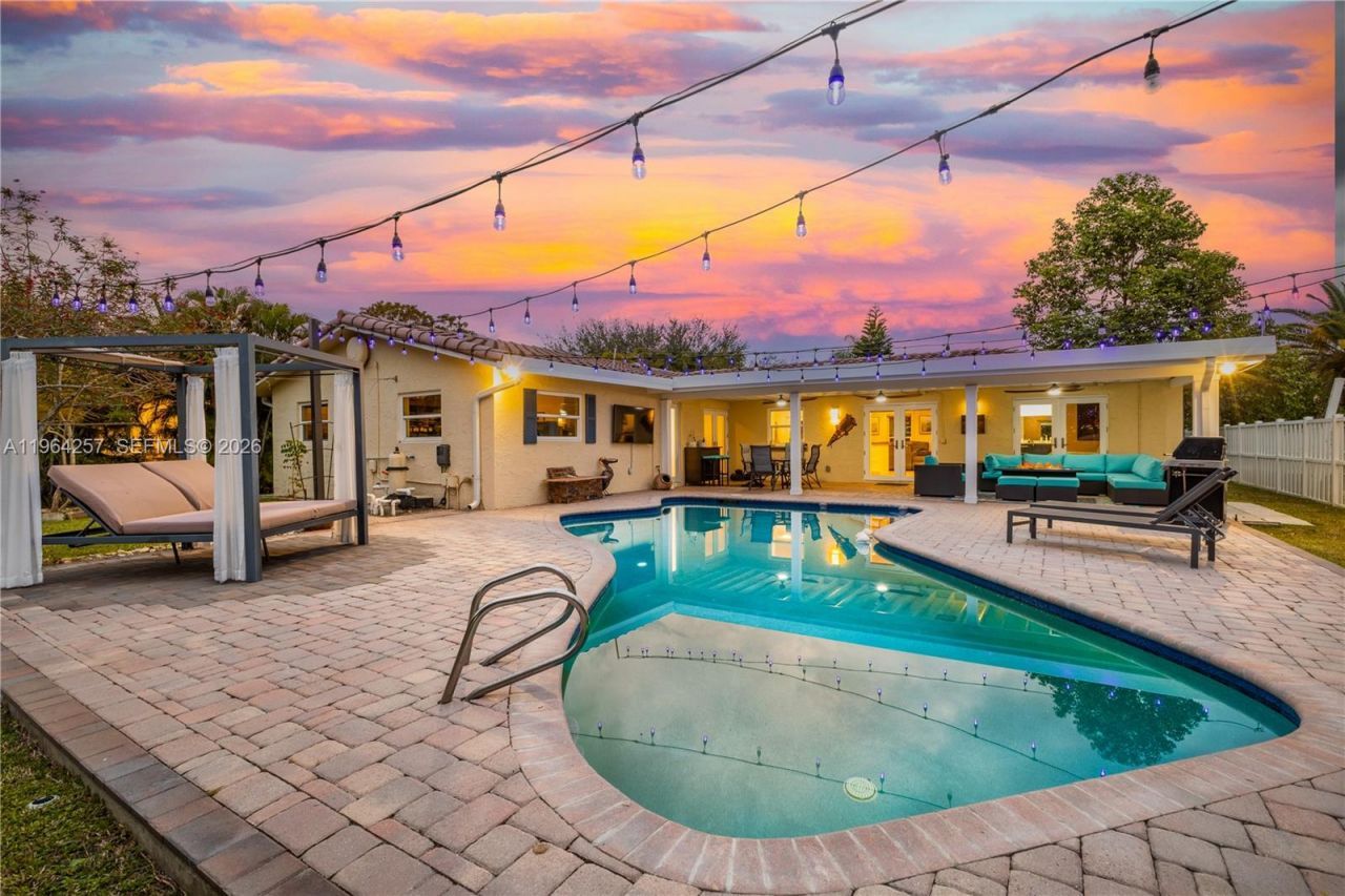 12126 NW 32nd Pl, Coral Springs, FL 33065 Photo