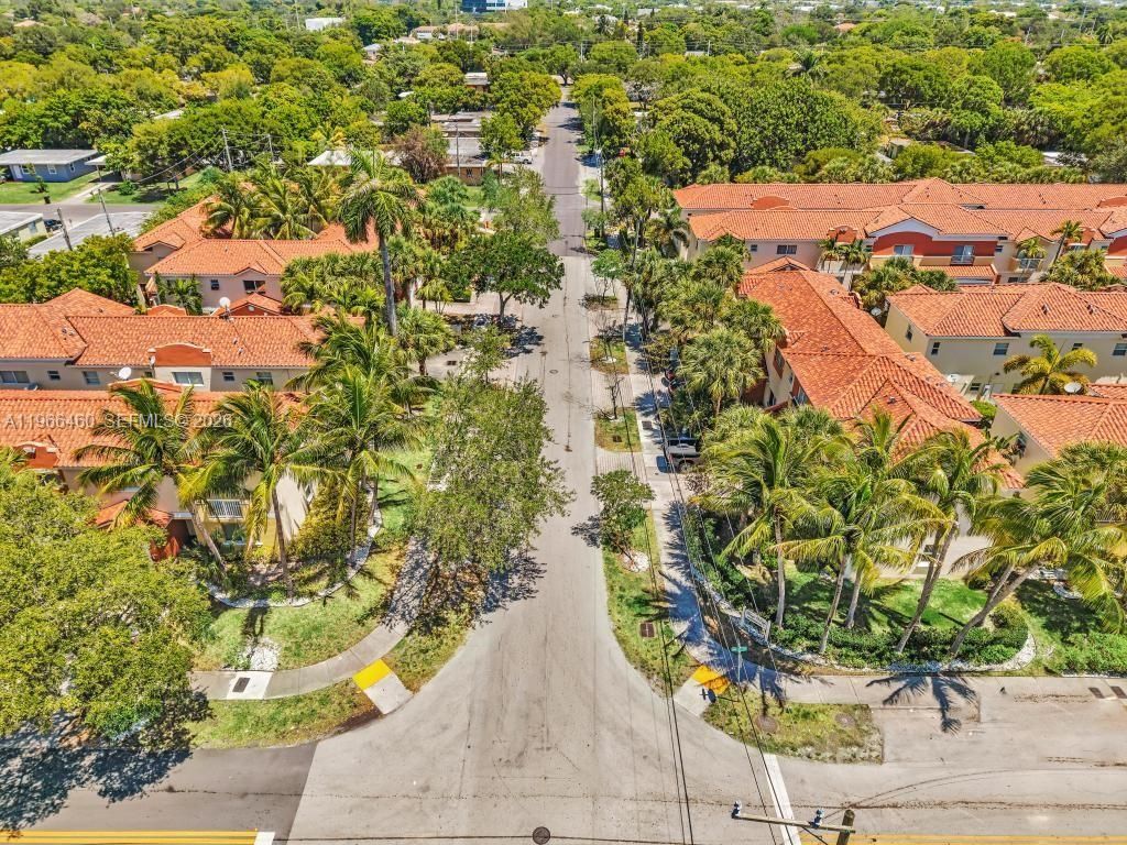 1401 NW 2nd St, Fort Lauderdale, FL 33311 Photo