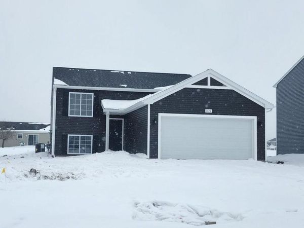 1029 Foxglove Avenue, Vicksburg, MI 49097