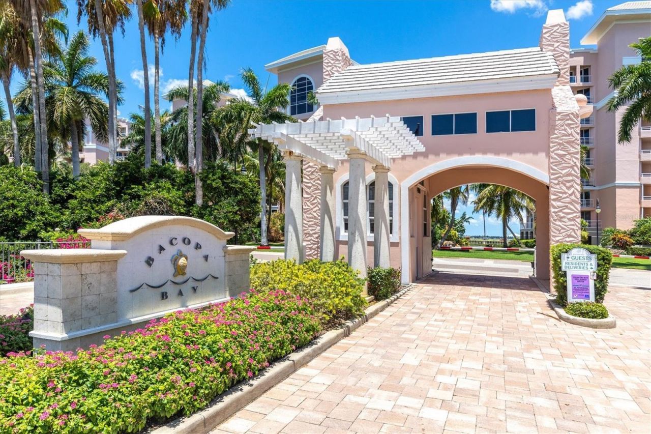 4993 Bacopa Lane S, Unit 705, Saint Petersburg, FL 33715 Photo