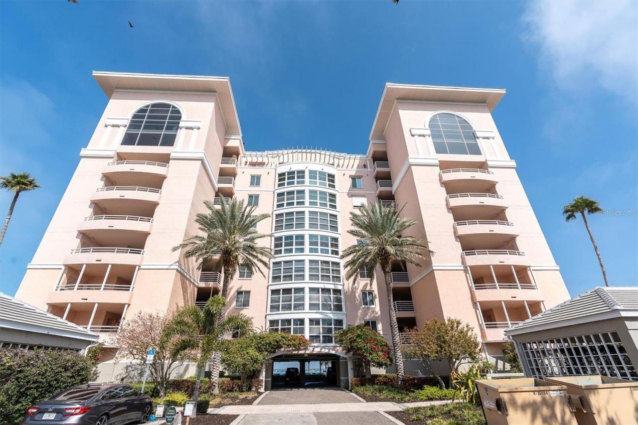 4993 Bacopa Lane S, Unit 705, Saint Petersburg, FL 33715 Photo