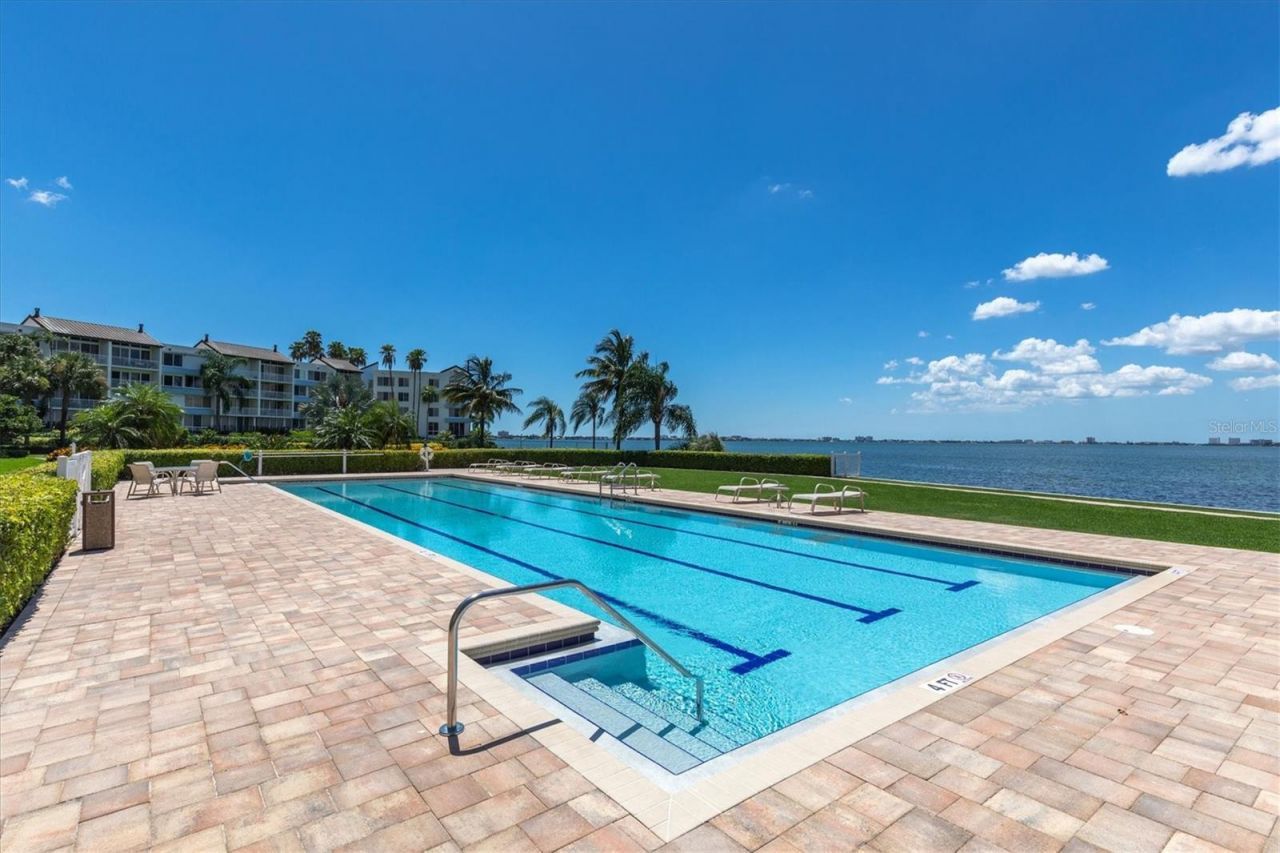 4993 Bacopa Lane S, Unit 705, Saint Petersburg, FL 33715 Photo