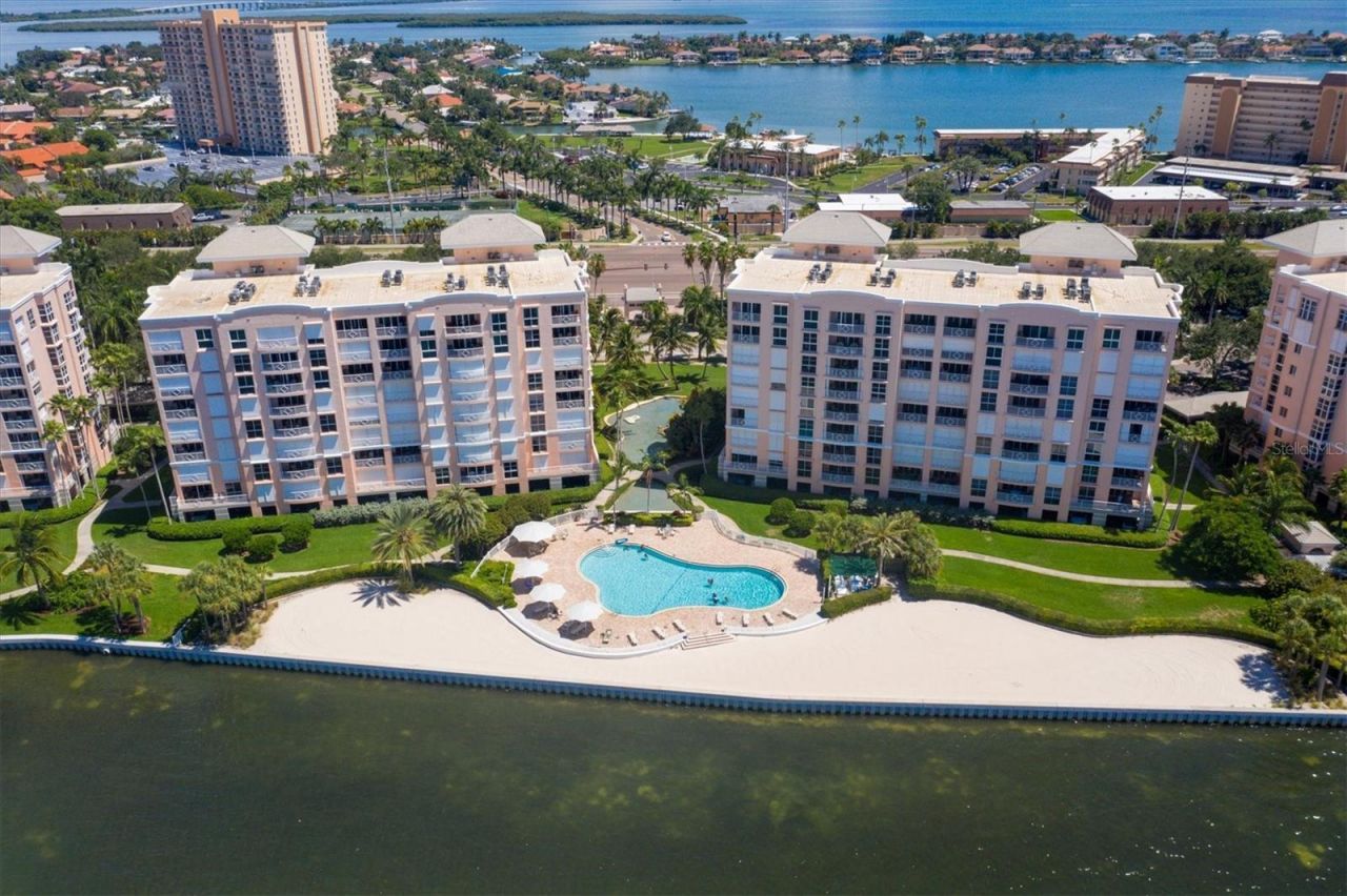 4993 Bacopa Lane S, Unit 705, Saint Petersburg, FL 33715 Photo