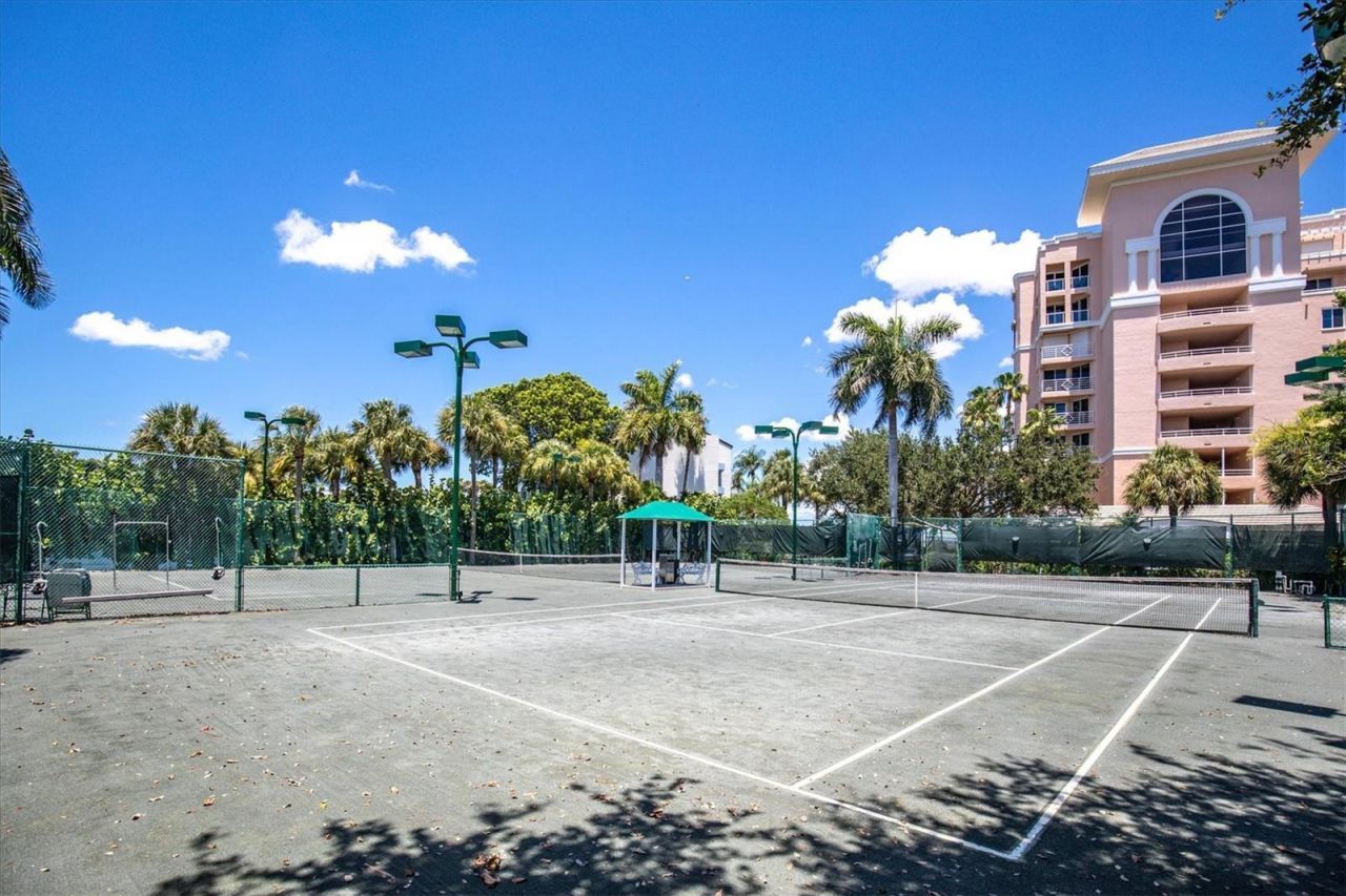 4993 Bacopa Lane S, Unit 705, Saint Petersburg, FL 33715 Photo