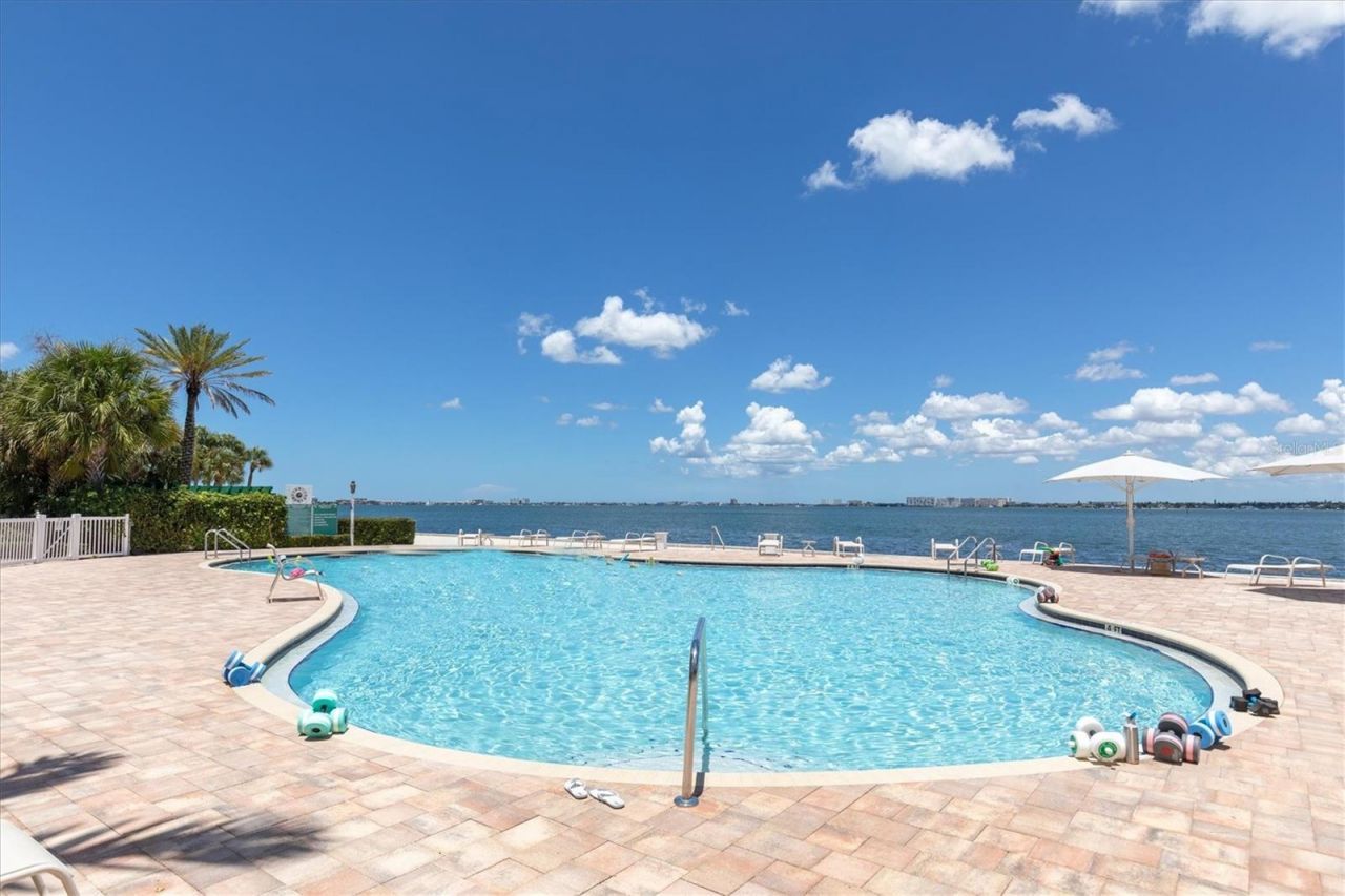 4993 Bacopa Lane S, Unit 705, Saint Petersburg, FL 33715 Photo